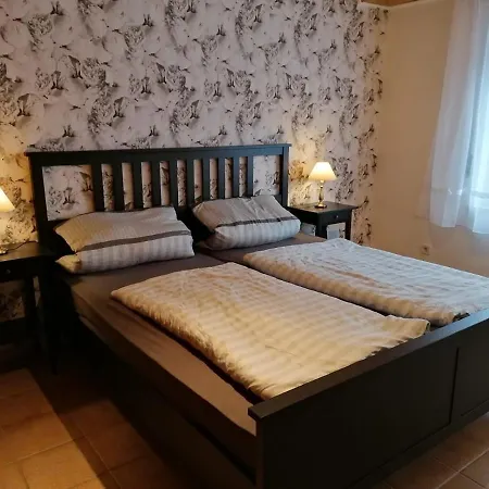 Wanderglück Apartment *